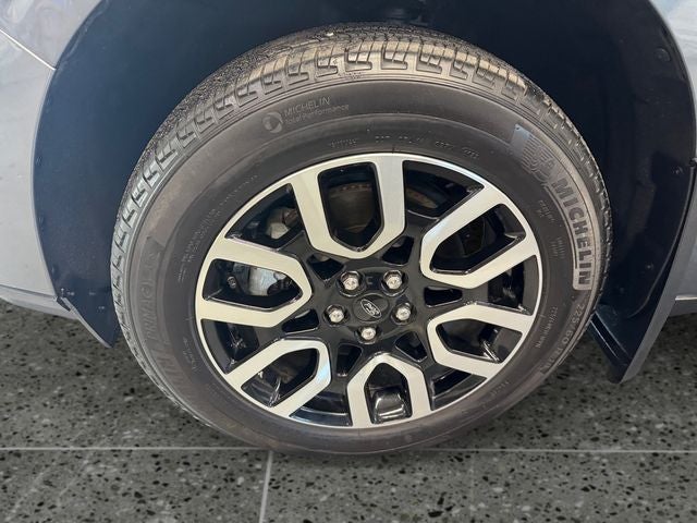 2022 Ford Maverick Lariat 2.0 Liter EcoBoost Turbocharged Crew Cab AWD