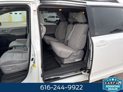 2018 Toyota Sienna LE 7 Passenger