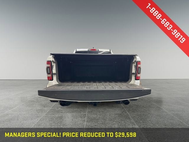 2020 RAM 1500 Laramie Crew Cab 4x2 5'7" Box