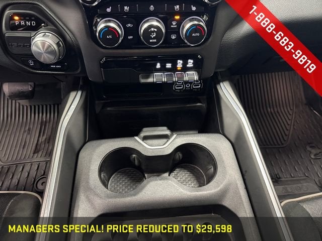 2020 RAM 1500 Laramie Crew Cab 4x2 5'7" Box