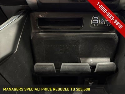 2020 RAM 1500 Laramie Crew Cab 4x2 5'7" Box