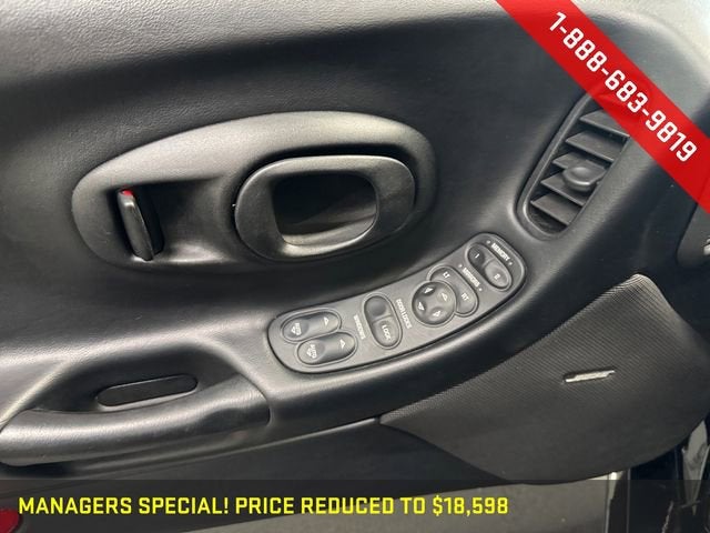 2004 Chevrolet Corvette Base