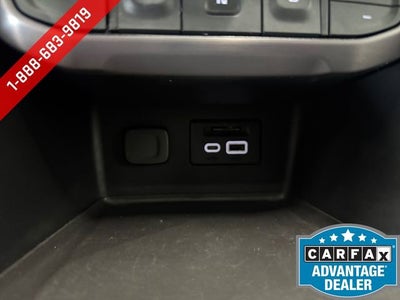 2022 GMC Acadia AT4
