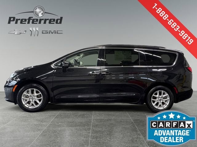 2022 Chrysler Pacifica Touring L