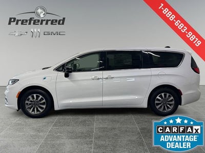 2024 Chrysler Pacifica Hybrid Select