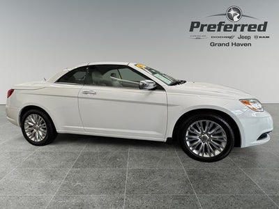 2011 Chrysler 200 Limited