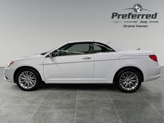 2011 Chrysler 200 Limited