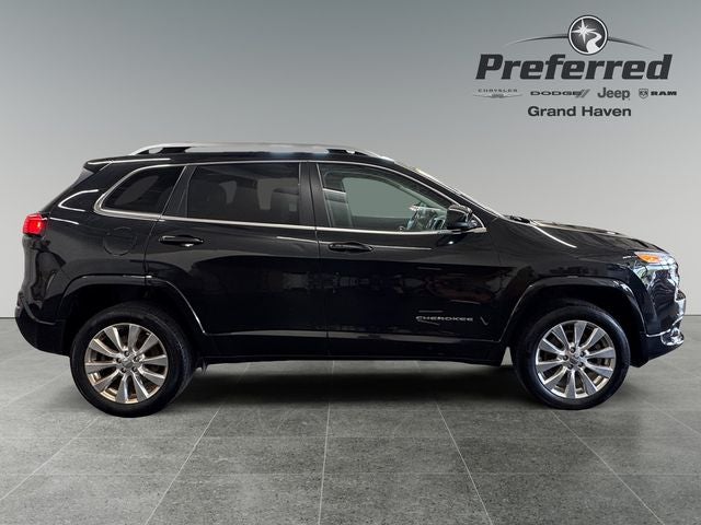 2016 Jeep Cherokee Overland