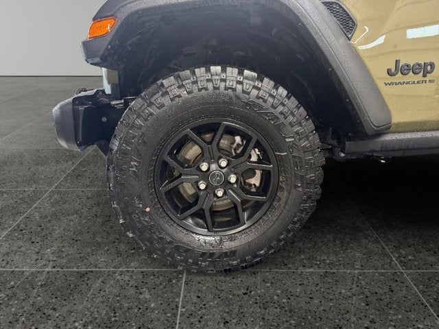 2025 Jeep Wrangler 2-Door Willys 4x4