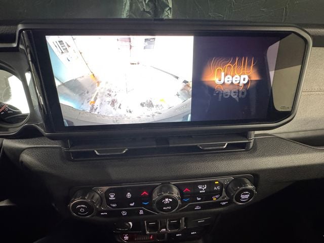 2024 Jeep Wrangler 4-Door Willys 4x4