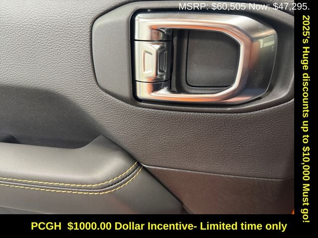 2025 Jeep Wrangler WRANGLER 4-DOOR SAHARA