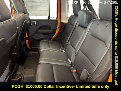 2025 Jeep Wrangler WRANGLER 4-DOOR SAHARA