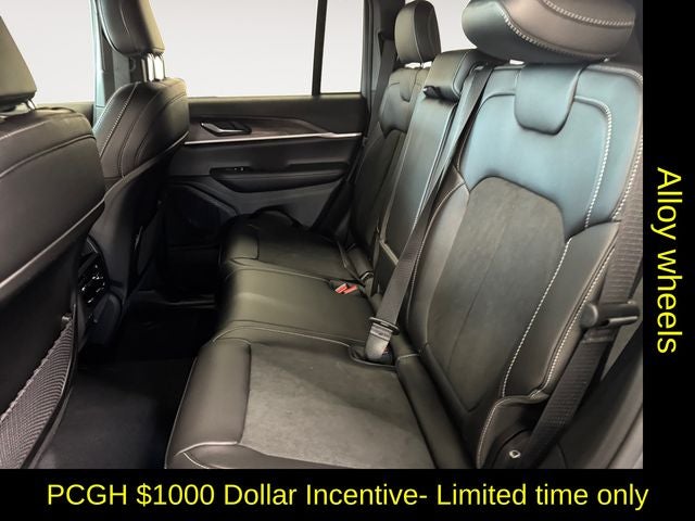 2026 Jeep Grand Cherokee GRAND CHEROKEE ALTITUDE 4X4