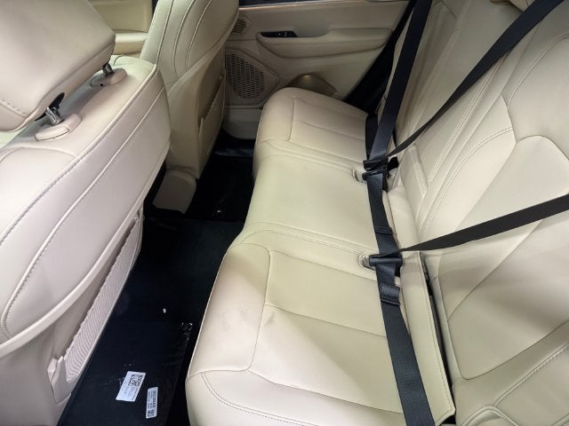 2027 Jeep Grand Cherokee GRAND CHEROKEE LIMITED 4X4