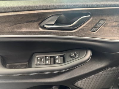 2027 Jeep Grand Cherokee Limited