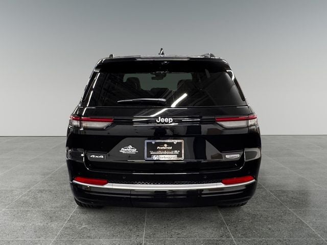 2026 Jeep Grand Cherokee Summit