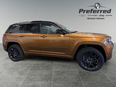 2026 Jeep Grand Cherokee GRAND CHEROKEE SUMMIT 4X4