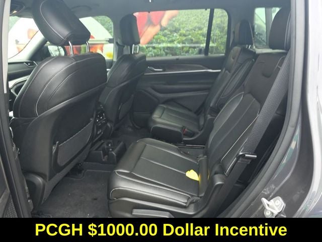 2023 Jeep Grand Cherokee L Limited 4x4