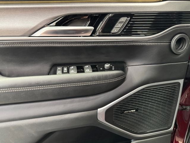 2026 Jeep Grand Wagoneer Upland