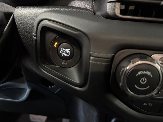 2026 Jeep Gladiator GLADIATOR SAHARA 4X4