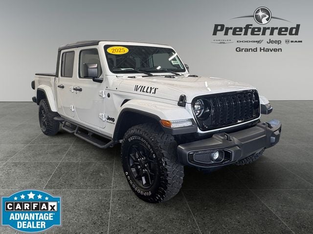 2025 Jeep Gladiator Willys 3.6 Liter V6 Automatic 4WD