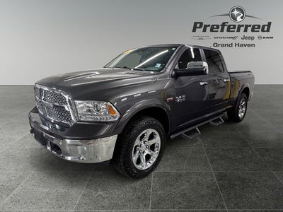 2016 RAM 1500 Laramie 5.7 Liter V8 Hemi Crew Cab 4WD