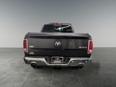 2016 RAM 1500 Laramie 5.7 Liter V8 Hemi Crew Cab 4WD
