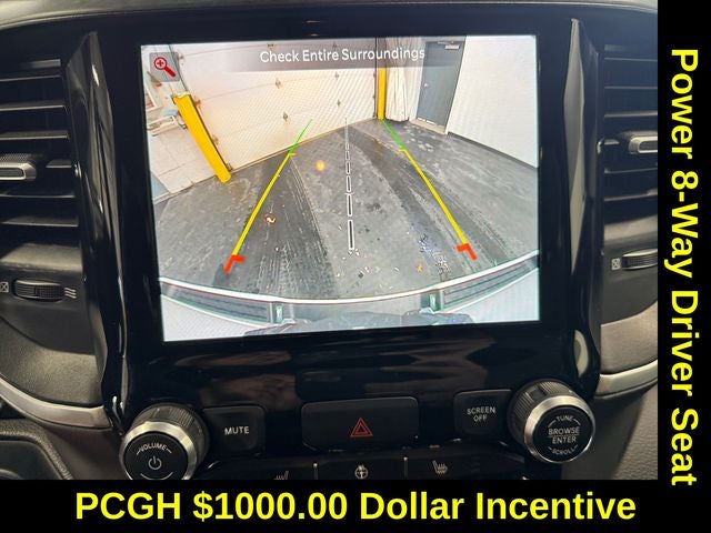 2022 RAM 1500 Big Horn Crew Cab 4x4 5'7' Box