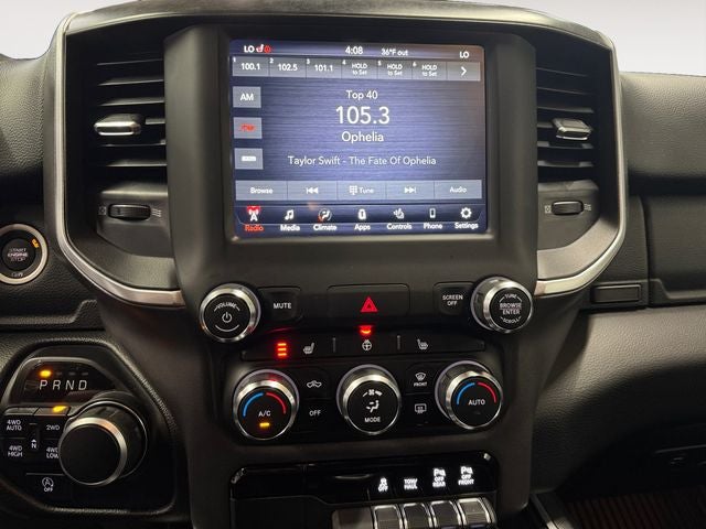 2021 RAM 1500 Big Horn Crew Cab 4x4 5'7' Box