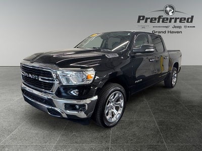 2020 RAM 1500 Big Horn Crew Cab 4x4 5'7' Box