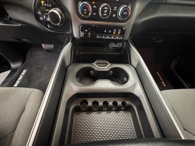 2020 RAM 1500 Big Horn Crew Cab 4x4 5'7' Box