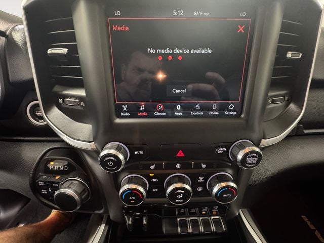 2020 RAM 1500 Big Horn Crew Cab 4x4 5'7' Box