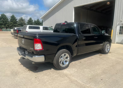 2020 RAM 1500 Big Horn Crew Cab 4x4 5'7' Box