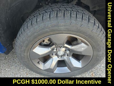 2023 RAM 1500 Big Horn Crew Cab 4x4 5'7' Box