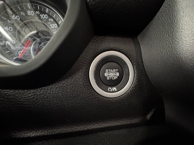 2023 RAM 1500 Laramie 5.7 Liter V8 Hemi Crew Cab 4WD
