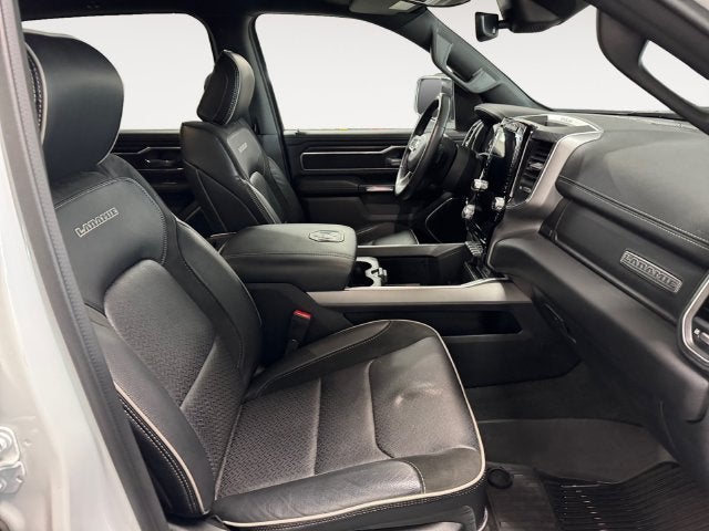 2023 RAM 1500 Laramie 5.7 Liter V8 Hemi Crew Cab 4WD