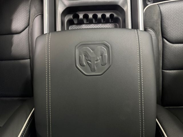 2027 RAM Ram 1500 RAM 1500 LARAMIE CREW CAB 4X4 5'7' BOX