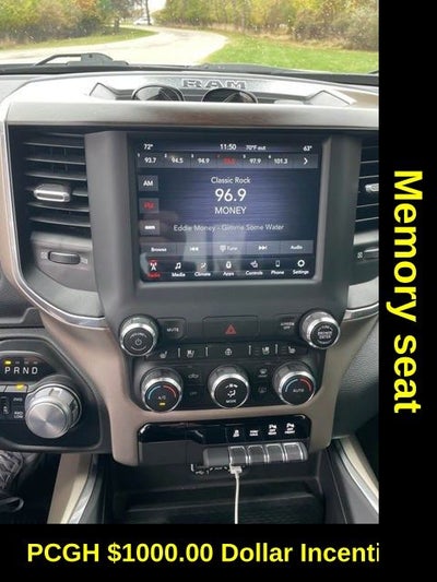 2021 RAM 1500 Laramie Crew Cab 4x4 5'7' Box