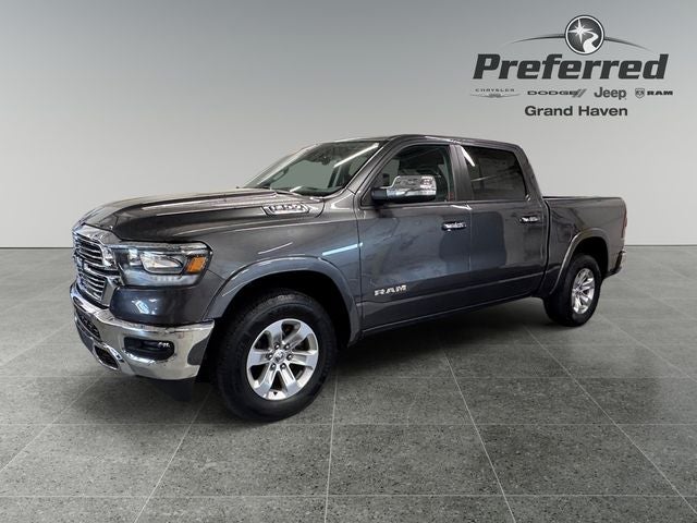2022 RAM 1500 Laramie Crew Cab 4x4 5'7' Box