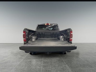 2022 RAM 1500 Laramie Crew Cab 4x4 5'7' Box