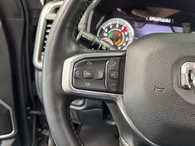 2022 RAM 1500 Laramie Crew Cab 4x4 5'7' Box