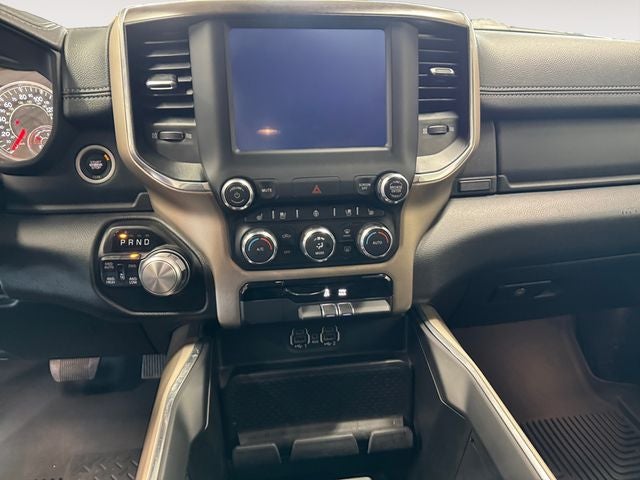 2022 RAM 1500 Laramie Crew Cab 4x4 5'7' Box