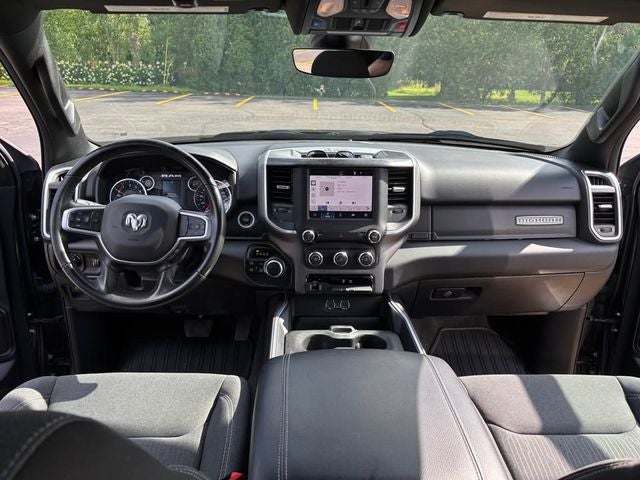 2022 RAM 1500 Big Horn Crew Cab 4x4 6'4' Box