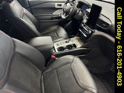2023 Ford Explorer ST