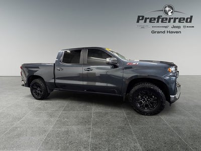 2020 Chevrolet Silverado 1500 4WD Crew Cab Short Bed LT