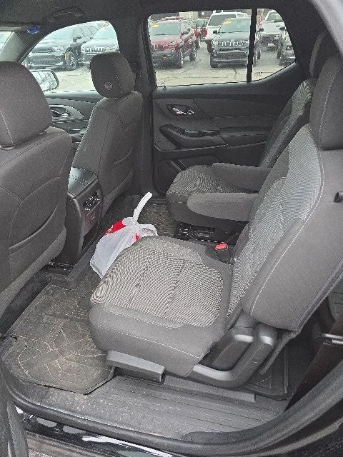 2022 Chevrolet Traverse AWD LT Cloth