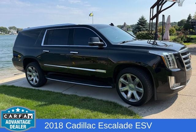 2018 Cadillac Escalade ESV Luxury