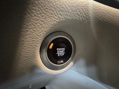 2020 Chrysler Pacifica Touring 3.6 Liter V6 7 Passenger 3rd Row Seating