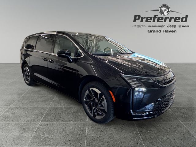 2027 Chrysler Pacifica PACIFICA LIMITED