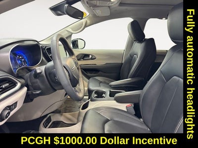 2024 Chrysler Pacifica Touring L AWD